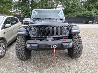 2025 Jeep Wrangler Rubicon X - Exterior Front Center Image
